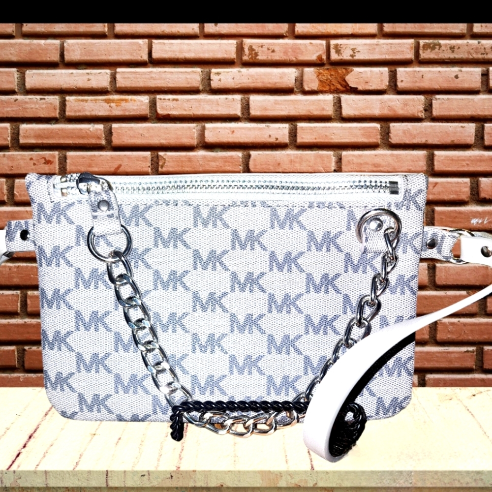 MICHAEL KORS BELT BAG